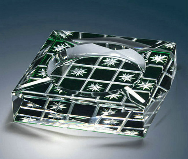 水晶煙灰缸