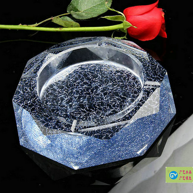水晶煙灰缸