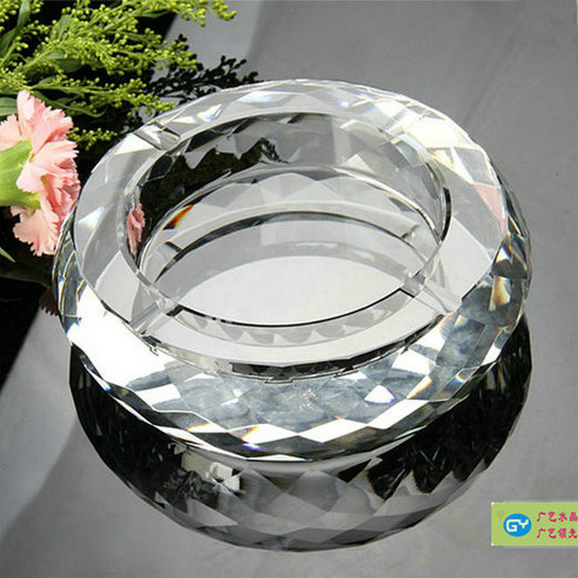 水晶煙灰缸